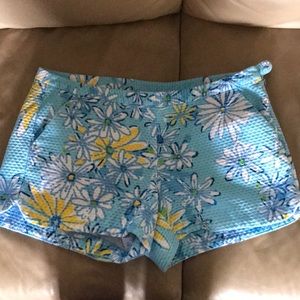 Lilly Pulitzer Daisy Shorts